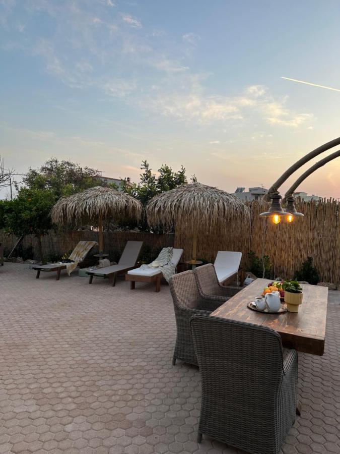 Villa Aspasia With Private Jacuzzi - Oasis Resort كوكينوس بيرغوس المظهر الخارجي الصورة