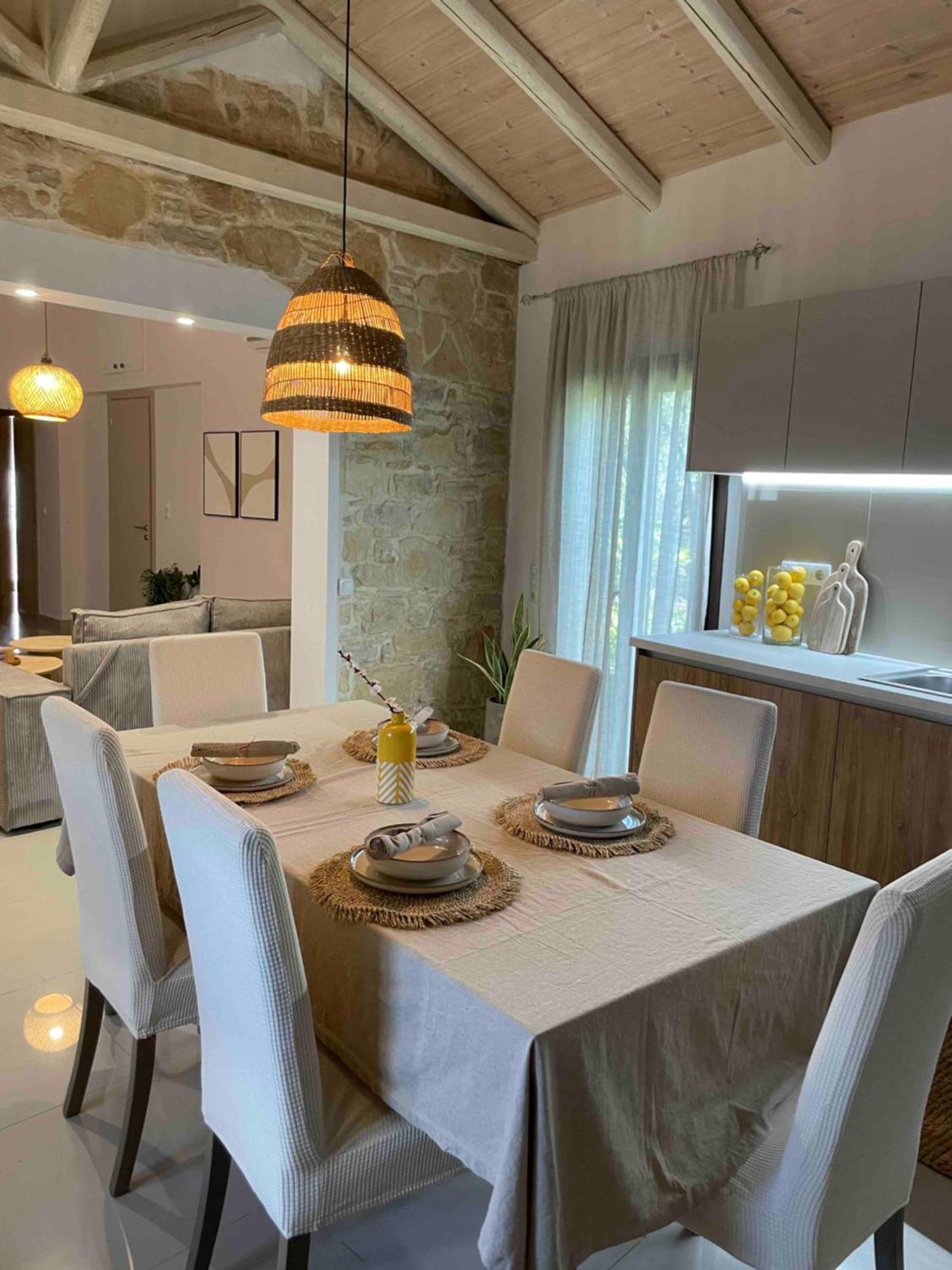 Villa Aspasia With Private Jacuzzi - Oasis Resort كوكينوس بيرغوس المظهر الخارجي الصورة