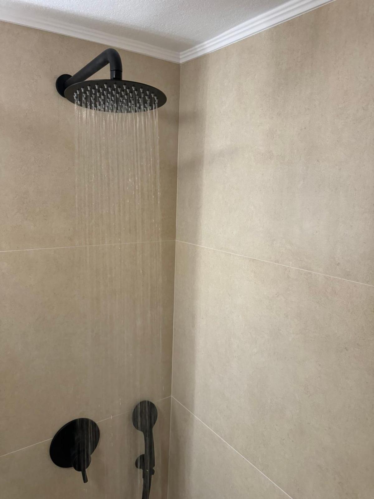 Villa Aspasia With Private Jacuzzi - Oasis Resort كوكينوس بيرغوس المظهر الخارجي الصورة