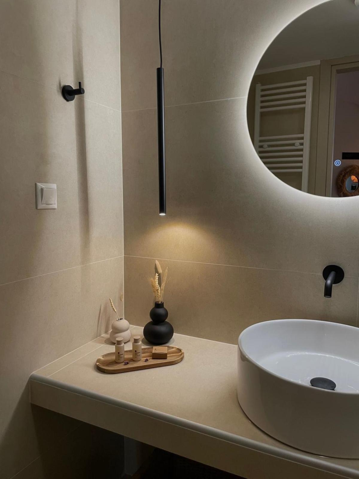 Villa Aspasia With Private Jacuzzi - Oasis Resort كوكينوس بيرغوس المظهر الخارجي الصورة