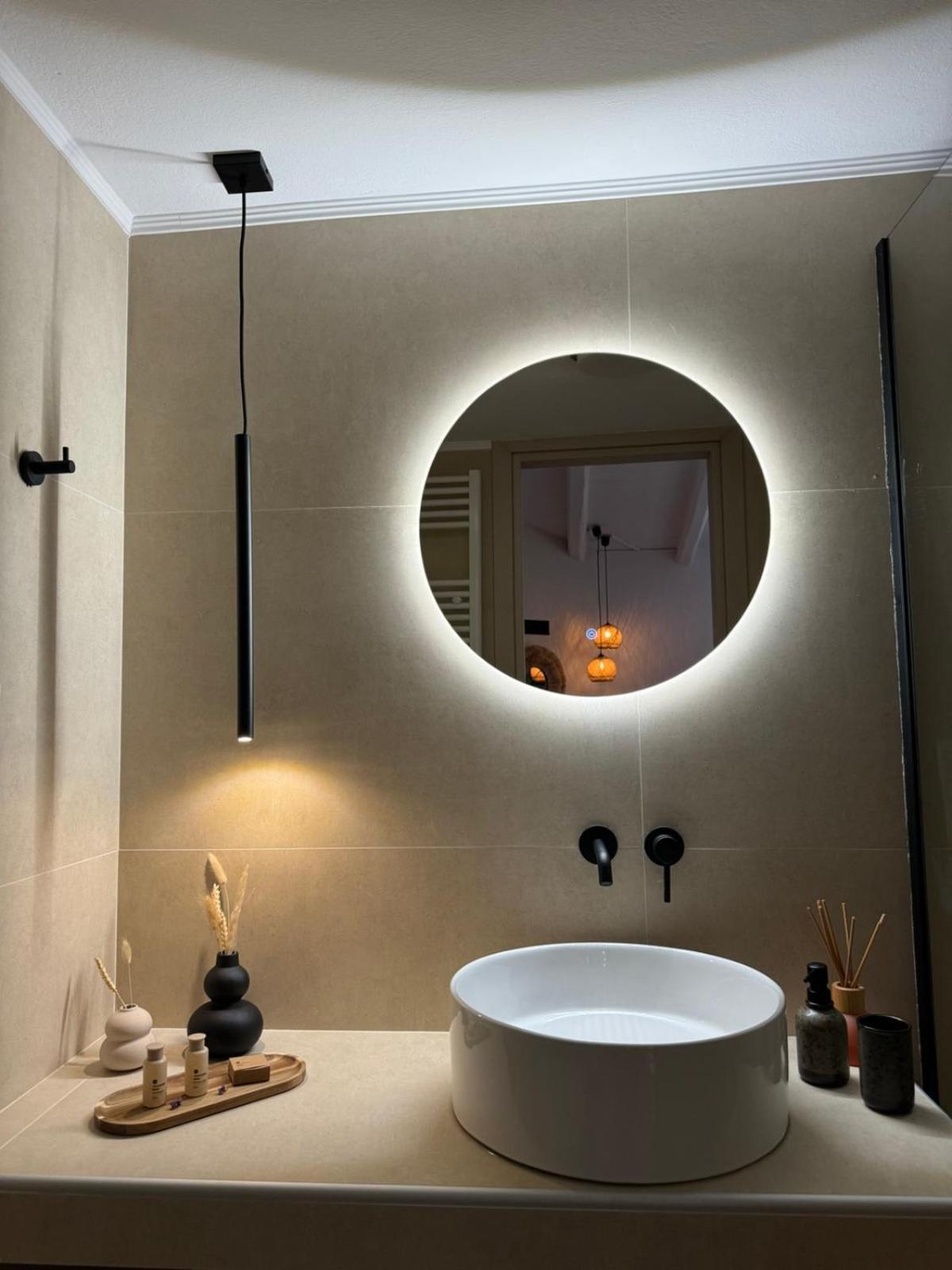 Villa Aspasia With Private Jacuzzi - Oasis Resort كوكينوس بيرغوس المظهر الخارجي الصورة